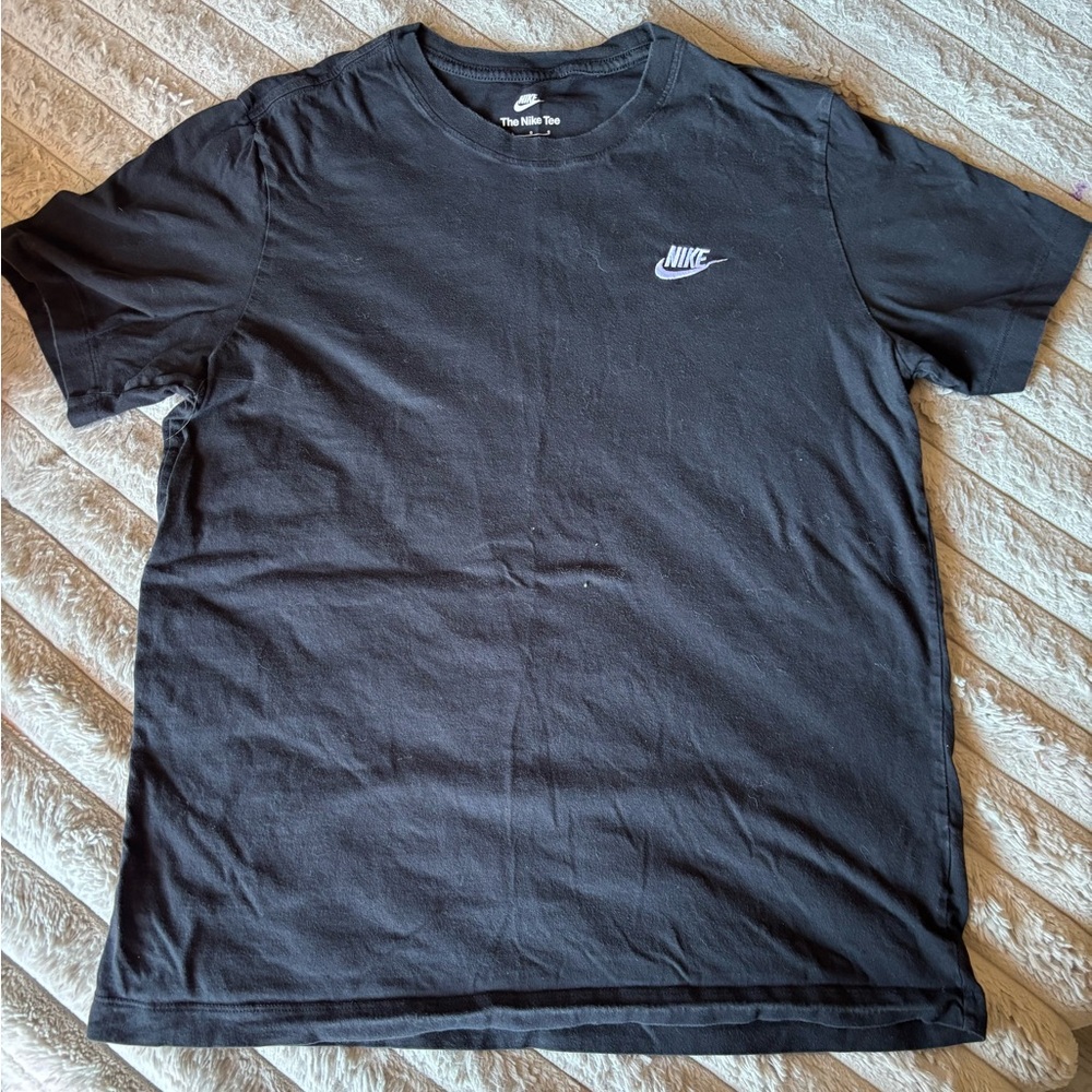 Basic Nike women  Black T-Shirts size L